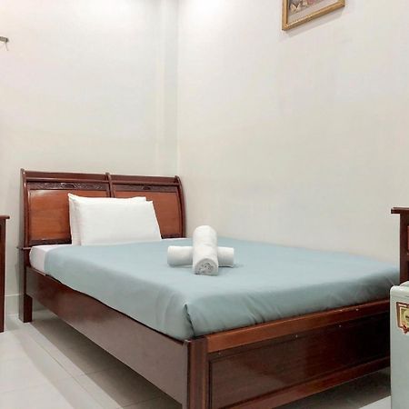 Saigon Cozy2 Hotel At 241 Pham Ngu Lao Street Хошимин Екстериор снимка