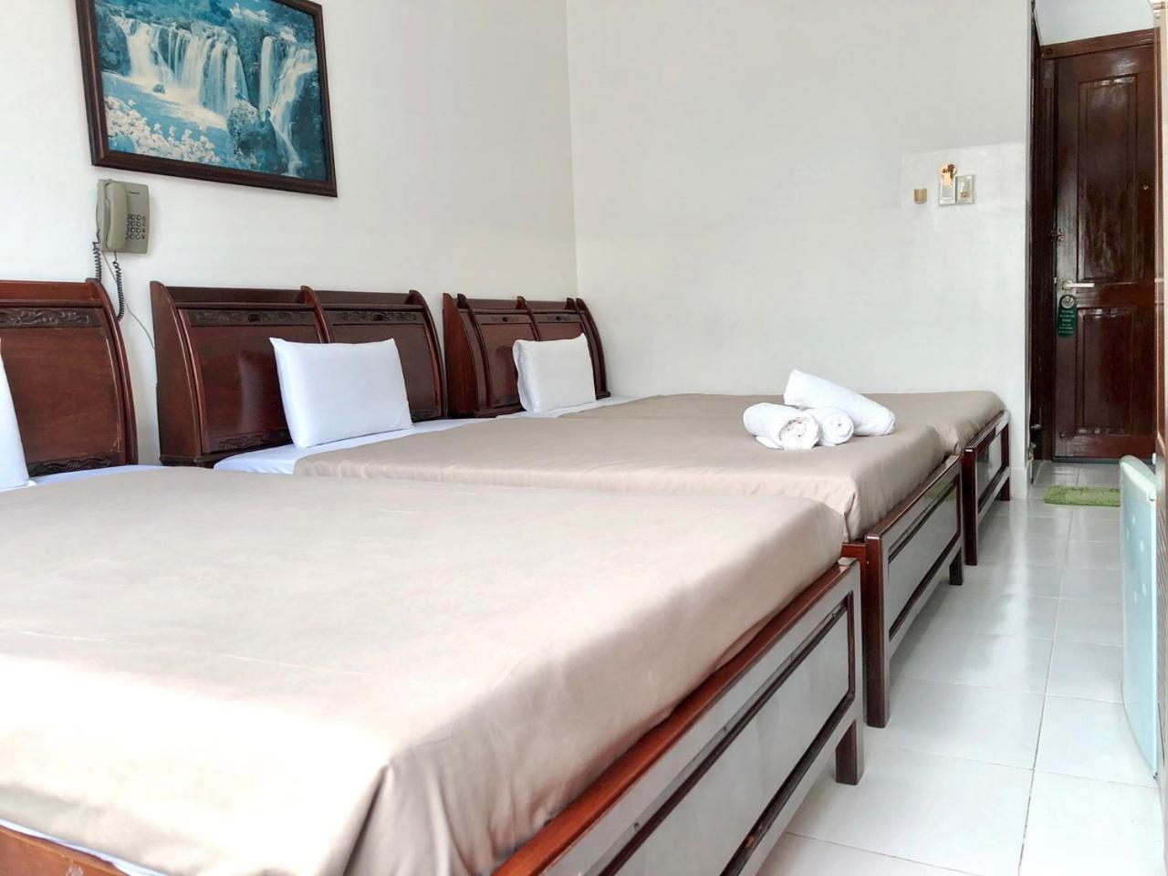 Saigon Cozy2 Hotel At 241 Pham Ngu Lao Street Хошимин Екстериор снимка