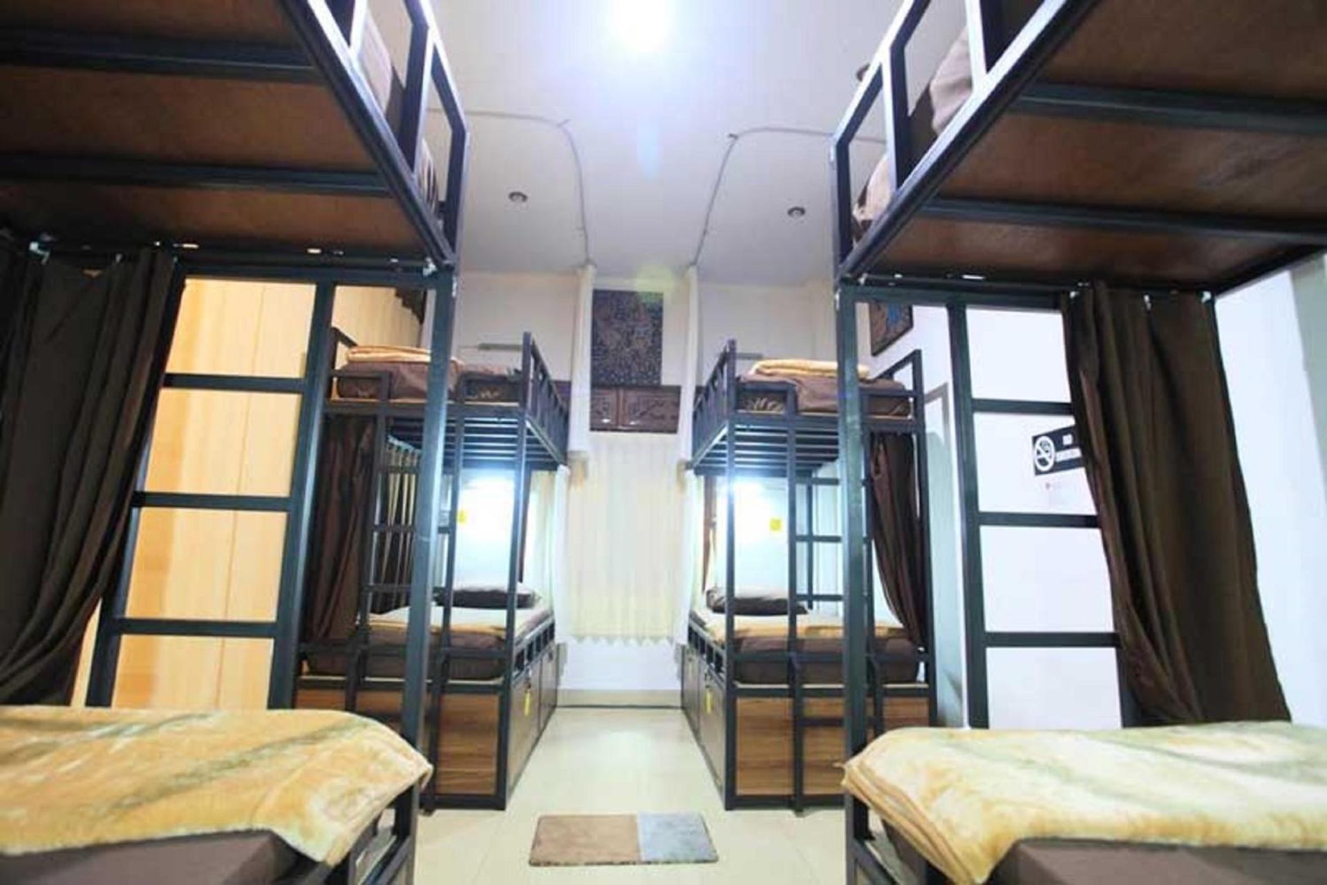 Saigon Cozy2 Hotel At 241 Pham Ngu Lao Street Хошимин Екстериор снимка