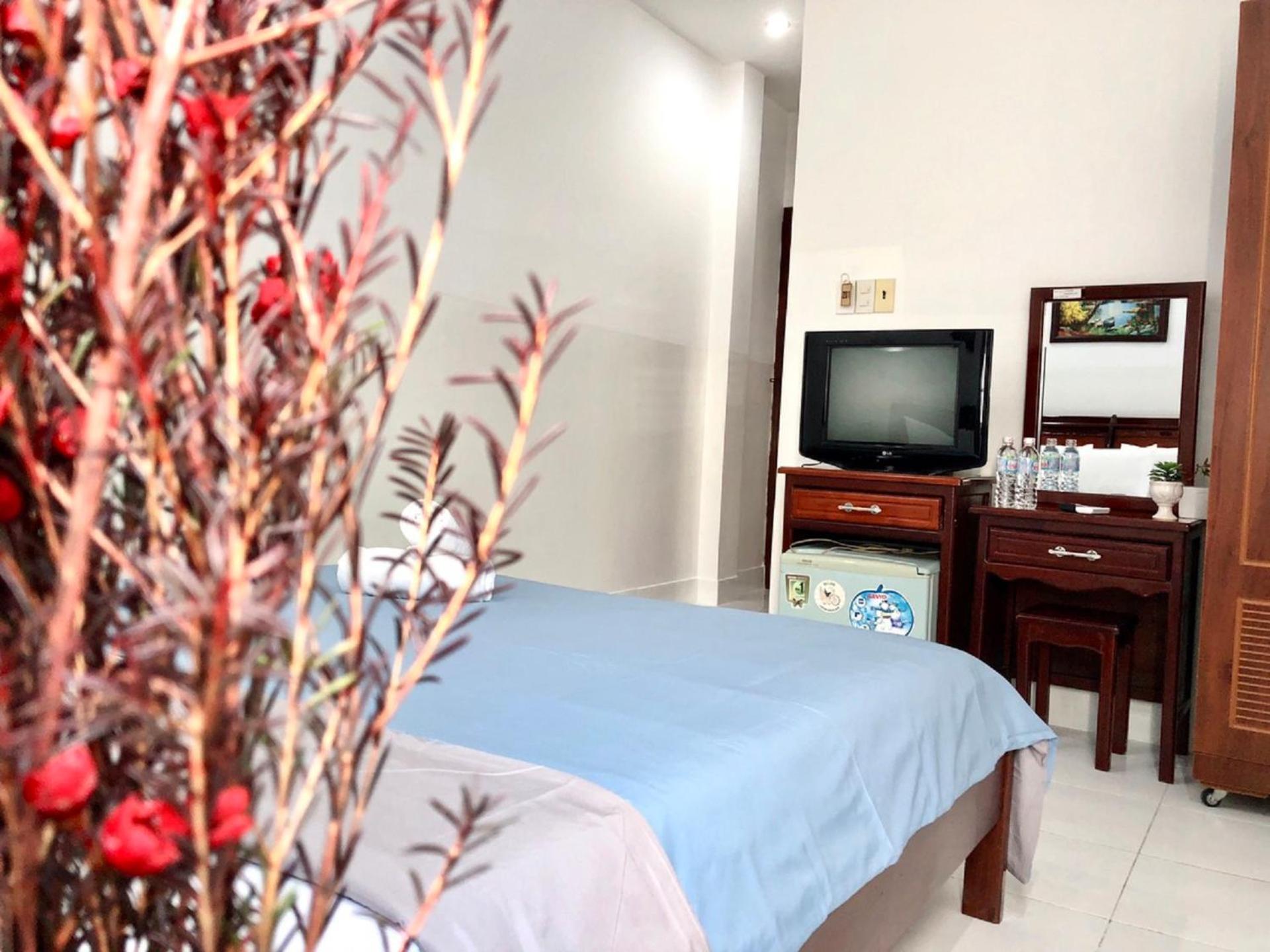 Saigon Cozy2 Hotel At 241 Pham Ngu Lao Street Хошимин Екстериор снимка